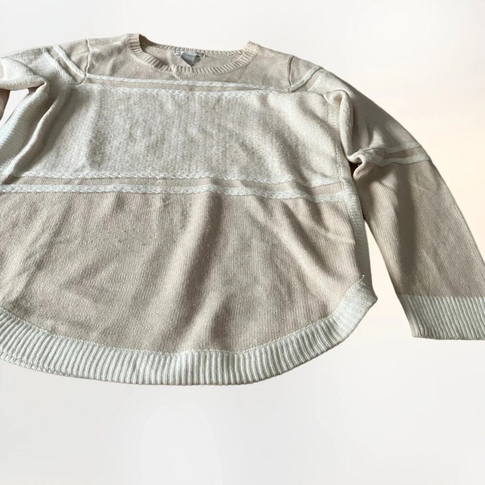 Design History sweater, size L. This beige & white sweater is in great shape.